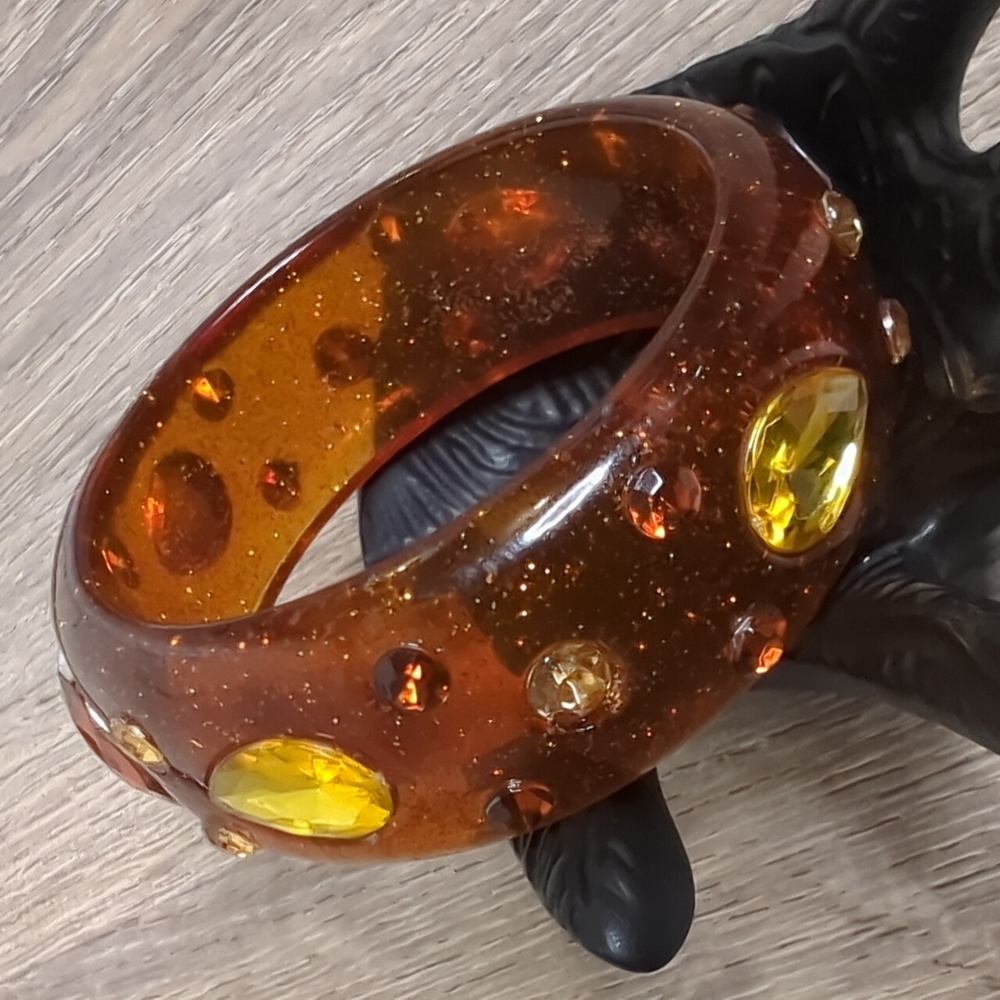 Vintage Lucite Glitter Amber Jeweled Bangle Bracelet - Picture 5 of 9